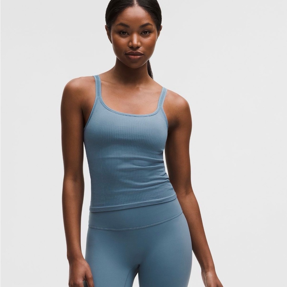 Lululemon Ebb to Street tank